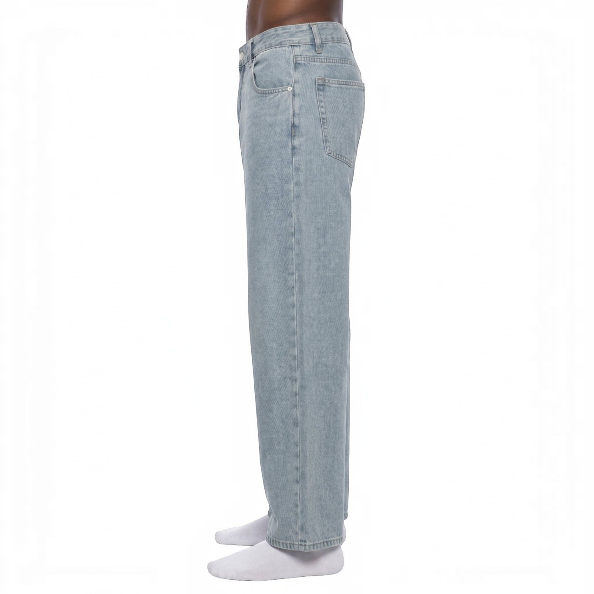 Denim straight jeans Studio Ruban — detail shot