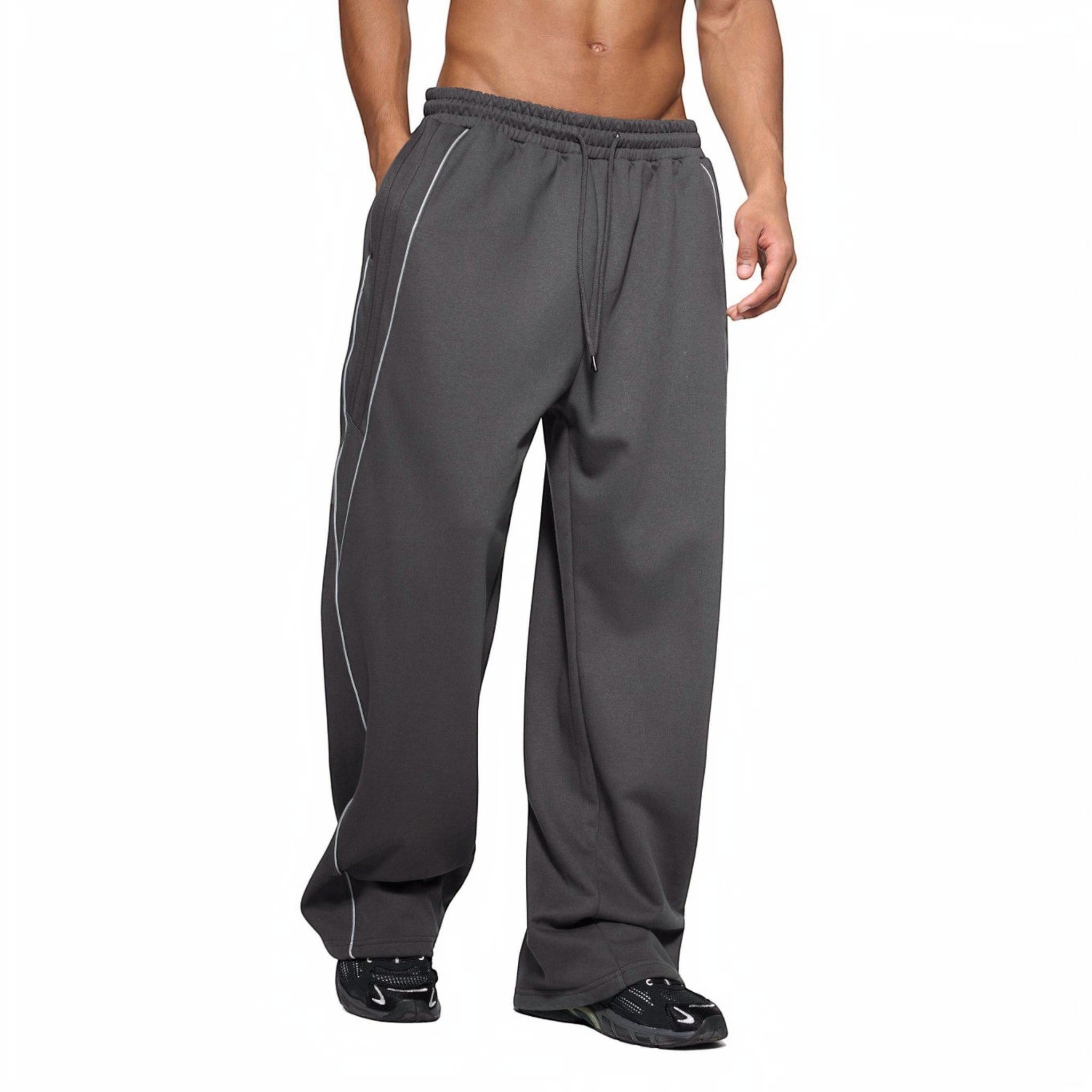 Reflex striped sweatpants Studio Ruban — on model