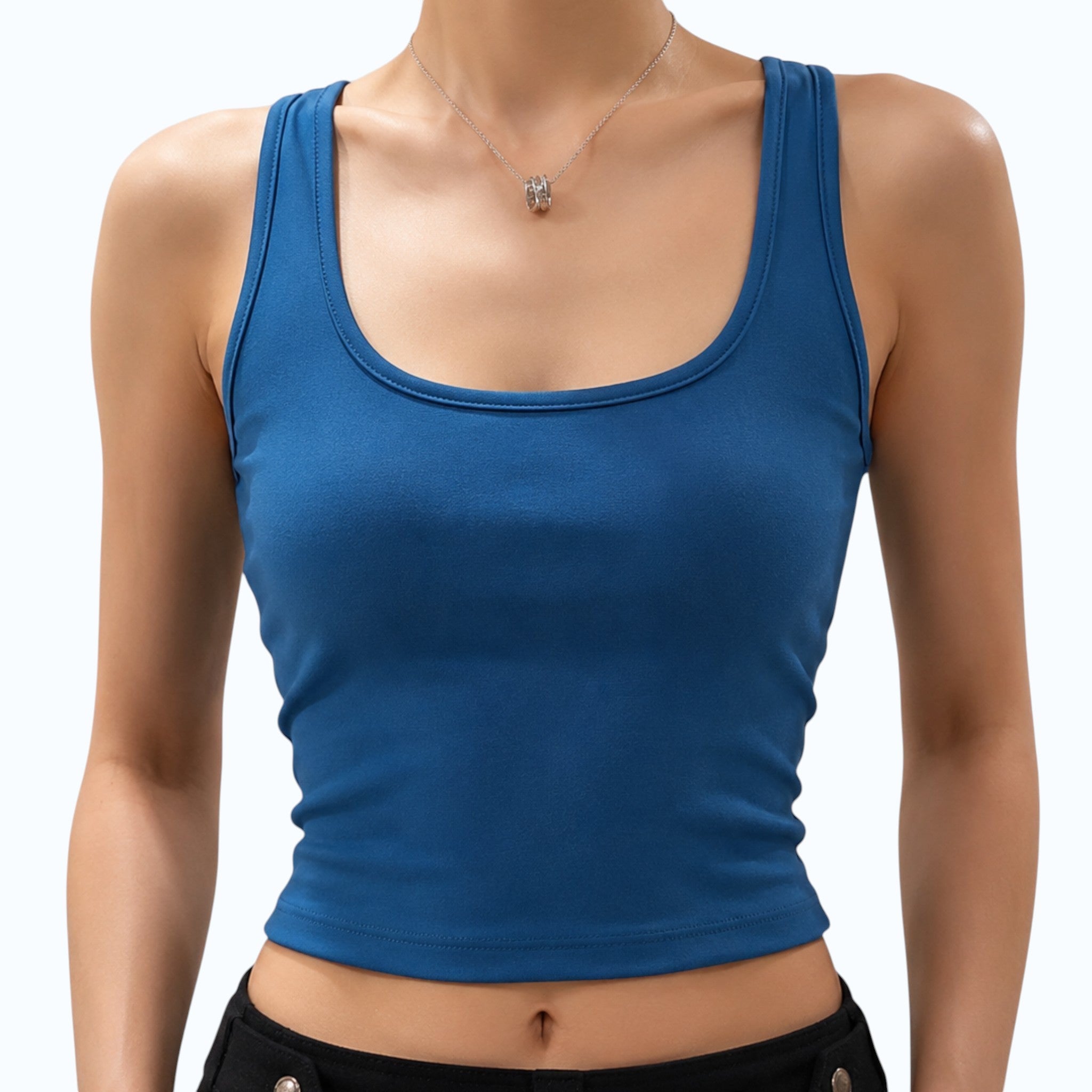 Starlight chain neck top Studio Ruban — on model