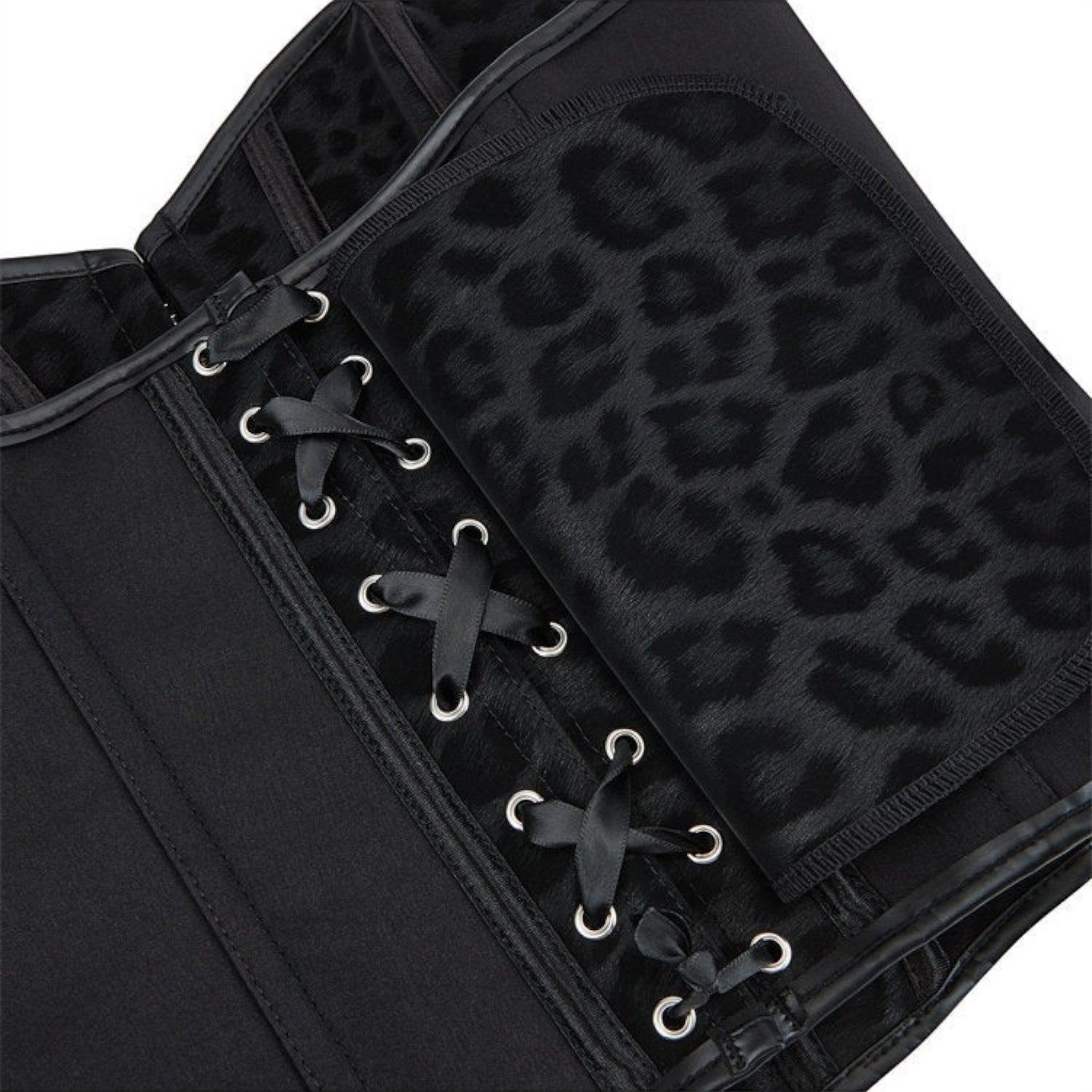 Liane leopard print corset Studio Ruban — lifestyle