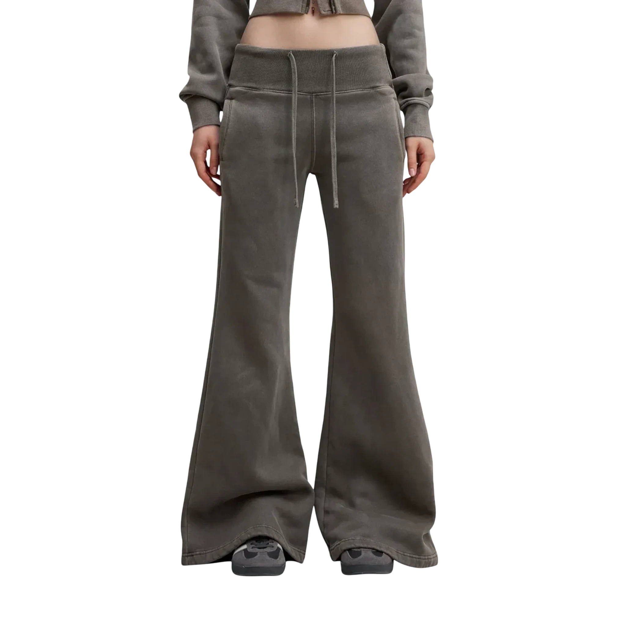 Studio Ruban Lia high-waisted flare sweatpants in washed charcoal cotton blend with drawstring waist and pockets.